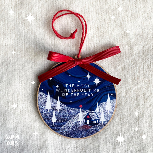 Northern Lights Hand Finished Wooden Decoration